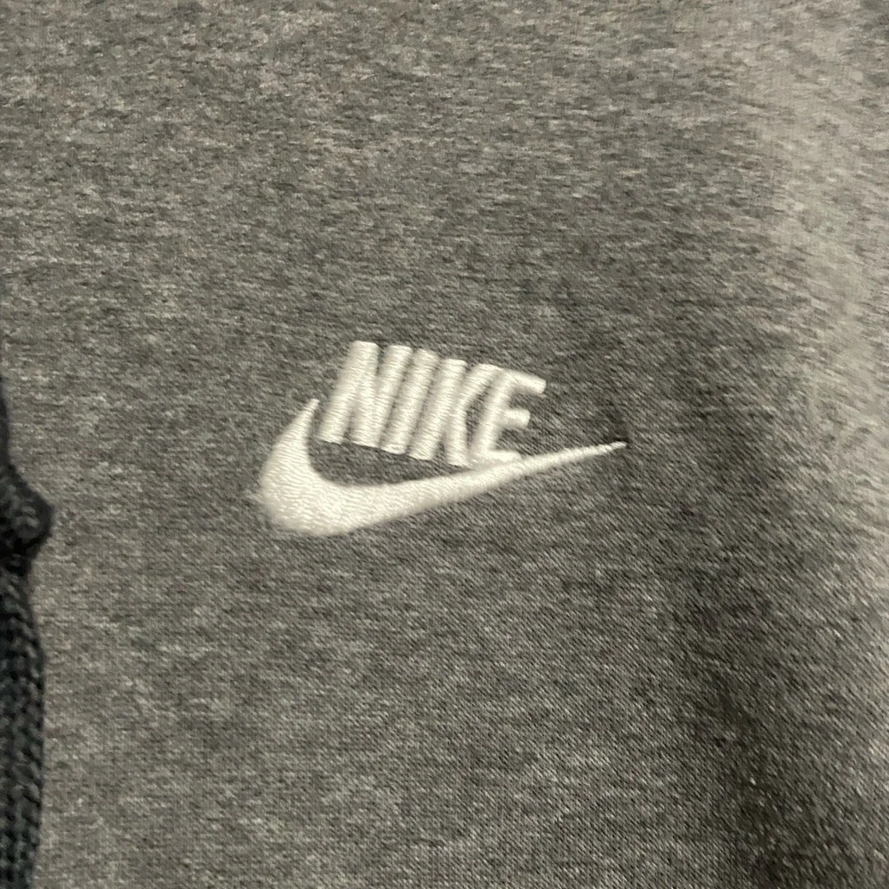 Nike Gray fleece lined Hoodie mens small